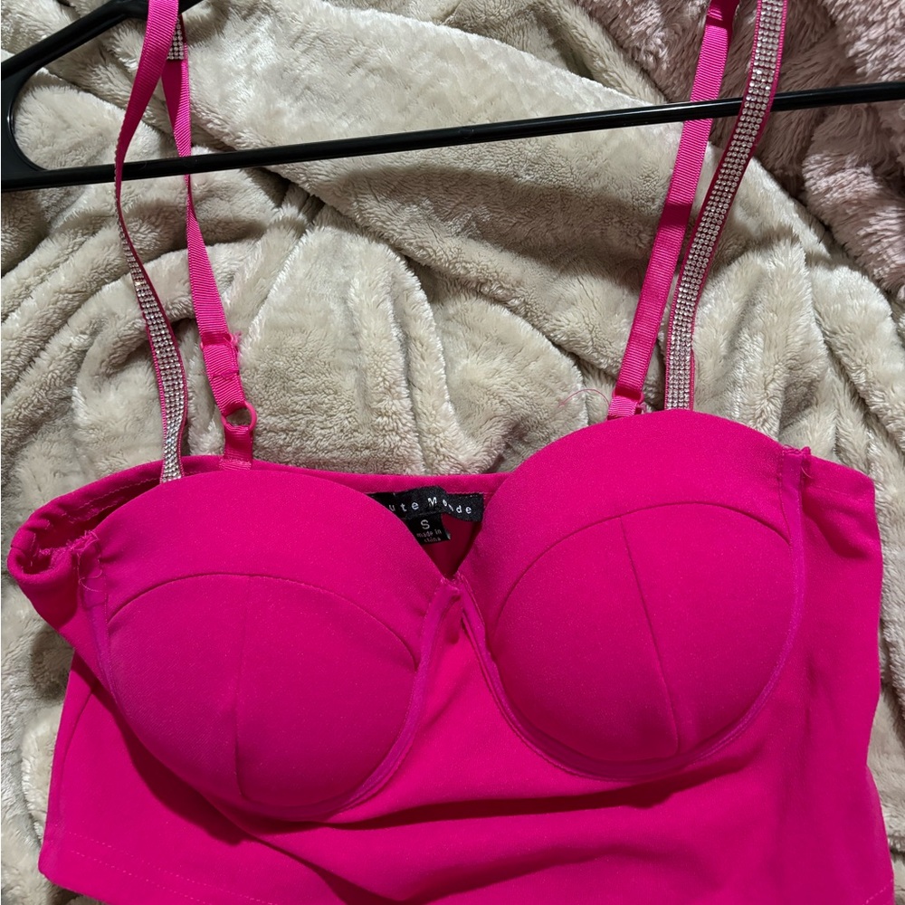 Magic Pink Molded Cup Bra with Adjustable Straps